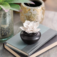 Diffuseur de fleurs en céramique fait main, diffuseur d'aromathérapie pour la maison, parfum d'air frais avec huile essentielle, utilisation sûre avec pot noir beige