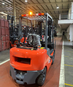 Montacargas CPQYD25 de 2.5 Toneladas a Gasolina/GLP, Precio de Fábrica, Alto Rendimiento, Mástil de Dos Etapas, Nueva Gran Capacidad de Carga, Repuestos - Product Image 2