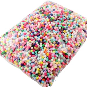 500 pièces de pompons rouges de 8 mm à 30 mm, couleur unie, pompons en fourrure en vrac avec boîte, ensemble de pompons pour l'artisanat, les arts, le bricolage, les décorations créatives - Product Image 1