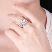 Nouvelle bague en cuivre avec fleur romantique pour femme, bijou de mariage avec diamant en Zircon, 2022