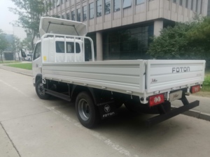 Camión Ligero FOTON <span class=keywords><strong>de</strong></span> 4 Toneladas 4x2 con Plataforma Plana, Camión <span class=keywords><strong>de</strong></span> Carga con Barandas, Diésel, Volante a la Derecha para Tanzania - Product Image 5