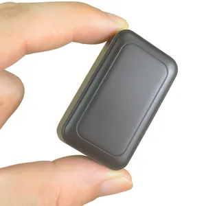 Magnetische Persoonlijke Gps Tracking Apparaat Micro Kind Gps Tracker Microfoon Een Manier Sos Bellen Gps Track