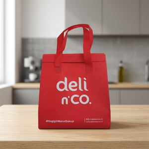 Sac isotherme réutilisable en non-tissé 25x24x13cm avec cordon de serrage, logo personnalisé, pour le transport d'aliments et de boissons chauds/froids, idéal pour la restauration, les coursiers et les ventes. - Product Image 2