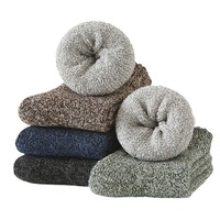 Dropshipping Vente en gros Hommes Crew Chaussettes épaisses décontractées antibactériennes doublées en polaire chaudes en coton Chaussettes côtelées de couleur unie