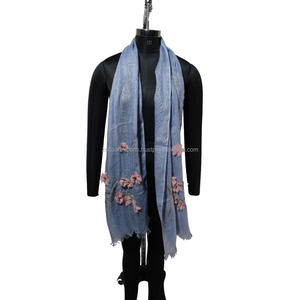 Bufanda de estola de lino con estampado de logotipo personalizado para mujer, último diseño de patrón Digital, colección de primavera y otoño de verano, MOQ bajo para adultos - Product Image 3