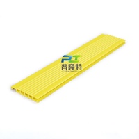 Extrusions de rail de guidage en nylon résistant à l'usure et pièces de rail coulissant - Traitement personnalisé pour équipements mécaniques