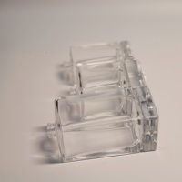 Flacons de parfum en verre carré hauts et luxueux avec bouchon en résine dorée, avec pulvérisateur à pompe unique au fond, 30 ml, 50 ml, 100 ml