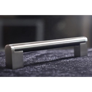Poignées de porte de <span class=keywords><strong>tiroir</strong></span> d'armoires de cuisine en acier inoxydable zinc métal carré moderne de haute qualité pour armoire commode chambre salle de bain - Product Image 4