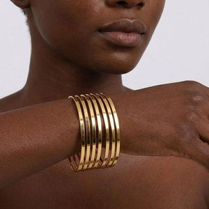 fashion <b>beaded</b> <b>bracelets</b> Custom Logo Hollow Stainless Steel Bangle Holiday Gift for Women Detailed Clasp Strength Test - Product Image 1