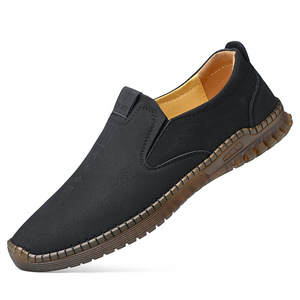 รองเท้าโลฟเฟอร์ลำลองหนังแท้บุรุษ พื้นนุ่ม สวมใส่ง่าย ส้นเตี้ย พื้นยาง ลายนูนโลโก้ สำหรับใส่พักผ่อน ผลิตที่เวินโจว - Product Image 4