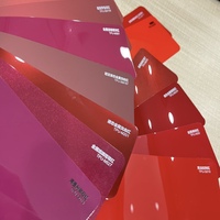 Film de protection automobile rouge métallisé liquide PET extensible à effet de changement de couleur pour carrosserie – Rouleau de vinyle brillant rouge pour voiture