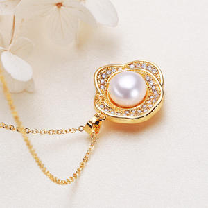 Collar de Perlas de Agua Dulce Mantou de 9 mm al por Mayor con Baño de Cobre e Incrustaciones de Circonita Dorada, Joyería Femenina, Cadena de Hueso con Colgante - Product Image 2