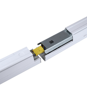Système de câblage Lumin X1 6870 avec DALI/0 10V |   Rail lumineux linéaire 160 Lm/w pour projets commerciaux - Product Image 1
