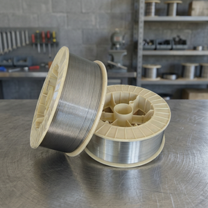 Fil de soudage en acier inoxydable à haute teneur en silicium, mat, MIG, OEM, diamètre 3,2 mm, 100 mm+, point de fusion max 1400°C, durée de vie 3 ans - Product Image 3