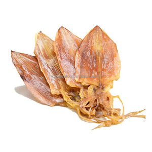 ปลาหมึกแห้งคุณภาพส่งออก ความชื้นต่ำ ตากแดดธรรมชาติ ปลาทะเลแห้งทั้งตัว น้ำหนัก 10 กก. ขายส่ง แพ็คเกจ OEM เกรด A1-A5 - Product Image 1