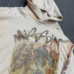 Felpa con Cappuccio Vintage da Uomo, Effetto Invecchiato e Taglio Corto |   Felpa Streetwear con Stampa DTG, Cappuccio con Strass, Polsini a Triplo Strato - Product Image 3