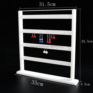 Support <span class=keywords><strong>de</strong></span> boucle d'oreille en acrylique Organisateur <span class=keywords><strong>de</strong></span> porte-bijoux <span class=keywords><strong>de</strong></span> boucle d'oreille en acrylique <span class=keywords><strong>de</strong></span> table pour un usage domestique ou une exposition <span class=keywords><strong>de</strong></span> vente en magasin - Product Image 6