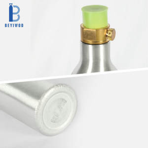 Bouteille de <span class=keywords><strong>gaz</strong></span> CO2 portable haute pression en aluminium 0,6 L avec logo personnalisé, valve Tr21-4, cartouche de carbonateur <span class=keywords><strong>Soda</strong></span> <span class=keywords><strong>Stream</strong></span> pour la maison - Product Image 6