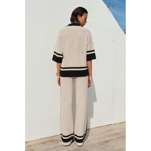 Conjunto de dos piezas de ganchillo personalizado 2026 para mujer: Camisa y pantalón de playa calado con cintura elástica, ajuste holgado, manga corta y cuello en V - Product Image 5