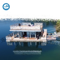 Maison flottante stable en aluminium avec pont en structure WPC à vendre – Maison sur l'eau