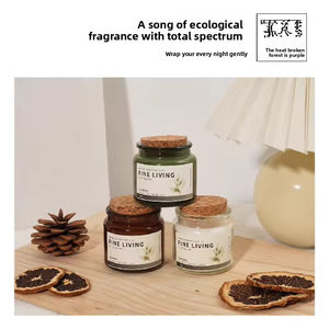 Bougie parfumée en cire de soja d'aromathérapie de luxe longue durée avec mèche en coton pour la décoration de chambre et de maison, comme ornement ou cadeau - Product Image 4