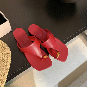 Sandales de plage pour femmes, style français, bout carré, bout ouvert, semelle épaisse, en peau de mouton - Product Image 5
