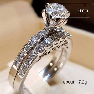 Set di Anelli di Moda per Coppie con Accenti Scintillanti, Gioielli Eleganti in Lega Regolabile, Stile Moderno per Regalo - Product Image 2
