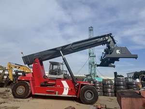 Chariot élévateur à conteneurs Kalmar DRF450 DRD450 DRT450 d'occasion, équipement de manutention, prix bas, chariot élévateur à conteneurs Kalmar de 45 tonnes - Product Image 3