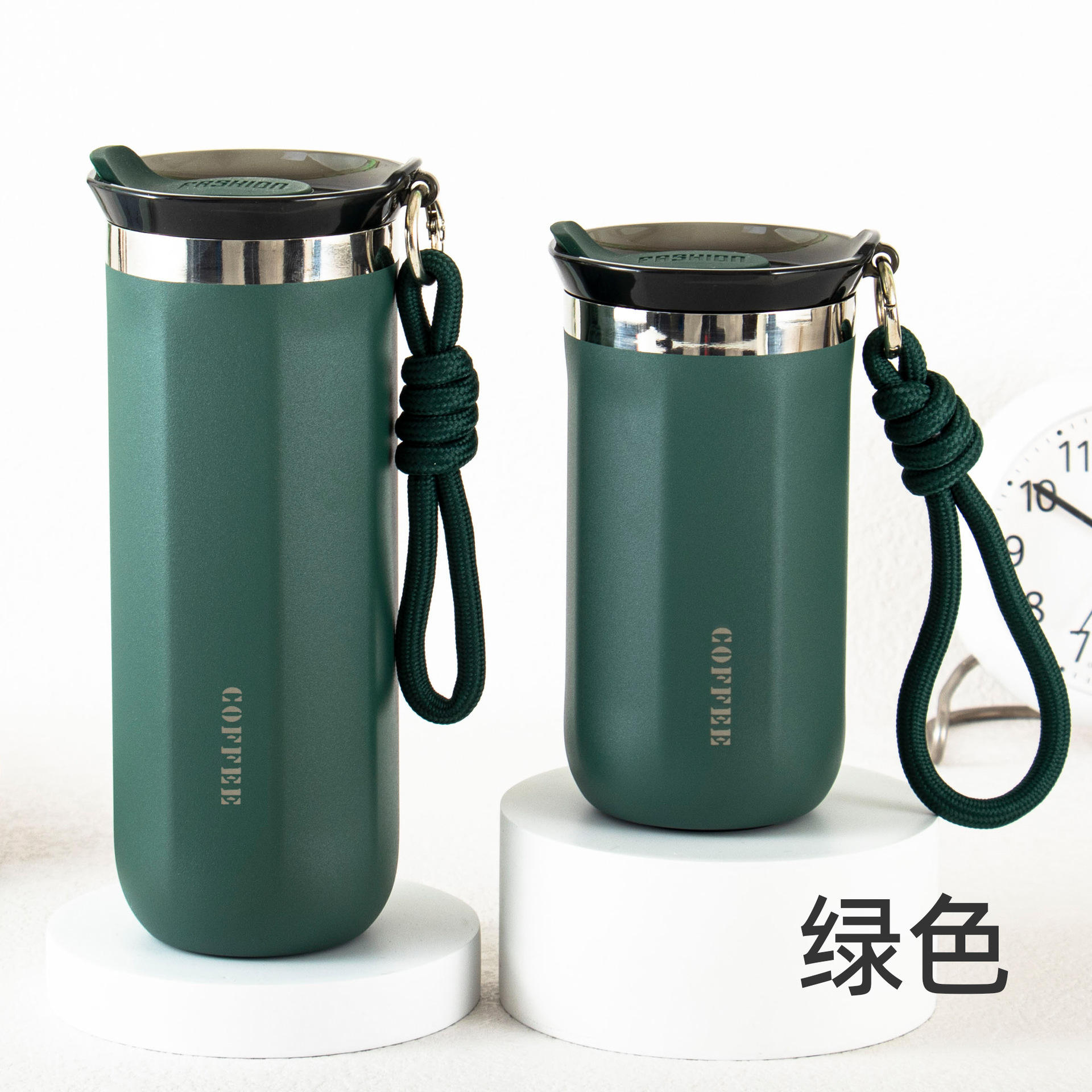 สีเขียว