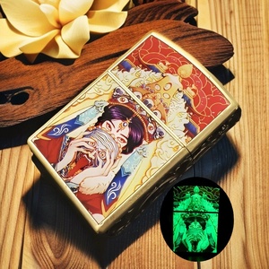 Venta Directa de Fábrica: Encendedor de Queroseno Hot Relief Armor con Rueda de Encendido, Resistente al Viento, Tallado, Luminoso y de Moda - Product Image 2