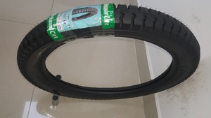 Vietnam <b>Cheap</b> Price Standard Street <b>Motorcycle</b> Tire 275-17 Natural Rubber for Safe Riding Experience - Product Image 4