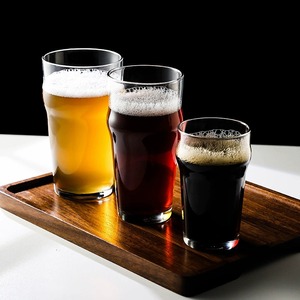 <span class=keywords><strong>Verre</strong></span> à bière pinte avec logo personnalisé très vendu <span class=keywords><strong>verre</strong></span> à bière bon marché en polycarbonate pour fête classique <span class=keywords><strong>verre</strong></span> à bière d'usine vente en gros - Product Image 2