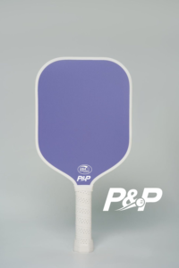 Raqueta de pickleball de fibra de vidrio premium. Una raqueta diseñada para precisión, durabilidad y mejora del juego en cualquier cancha. - Product Image 2