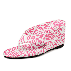 Sandales à talon compensé haut pour femme, grande taille 45, à entre-doigts, pour soirée, coupe large, imprimé léopard, style mules - Product Image 1