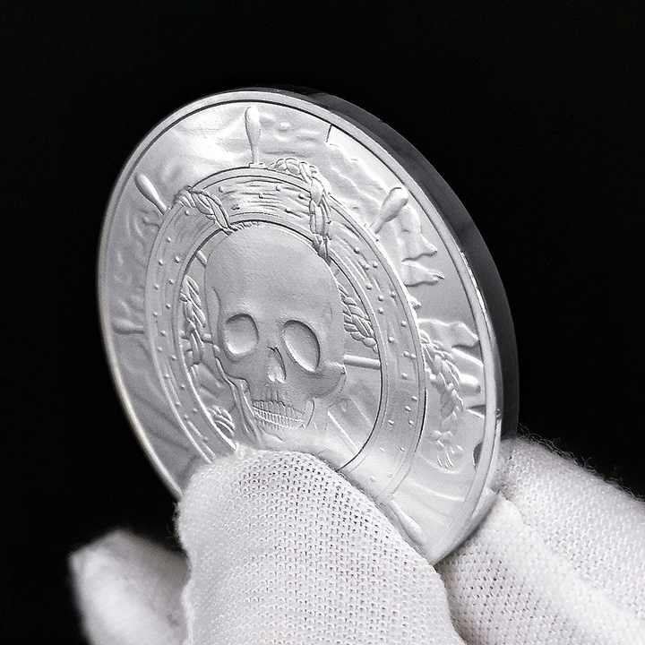Pirates of the Caribbean Pirate Coins UV Printed Metal Souvenir Coins Bronze Brass Iron for Find for Treasure Game Souvenir Gift