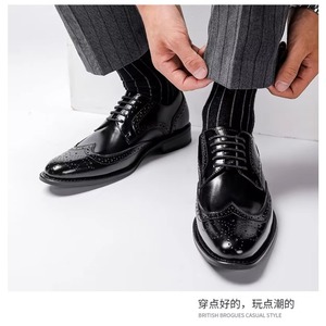 Luxury Spring New Men's <b>Pointed</b> Toe Oxfords Breathable Non-Slip Dress Shoes for Business Formal and Wedding Occasions - Product Image 4