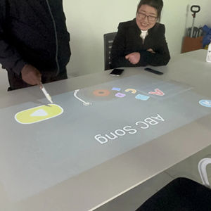 Pantalla Táctil Interactiva para Aula, 255 Puntos de Contacto, Pizarra Interactiva con Cámara Integrada, <span class=keywords><strong>Proyector</strong></span> Portátil para Uso Educativo - Product Image 1