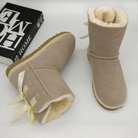 Sepatu Bot Salju Klasik Grosir UG Tasman Original Bowtie Cow Suede Ankle Boots Sepatu Bulu Musim Dingin untuk Wanita dan Pria Ukuran 35-45