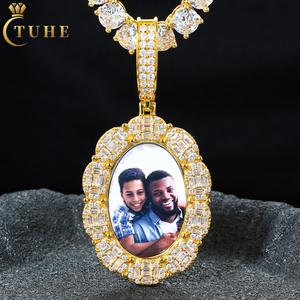 Collana con Ciondolo Moissanite Certificato, Placcata Oro, <span class=keywords><strong>Argento</strong></span> Sterling <span class=keywords><strong>925</strong></span>, Moissanite VVS, Ciondolo Personalizzato con Foto - Product Image 1