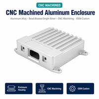 Boîtier en acier inoxydable/aluminium usiné CNC, finition sablée argent brillant, ailettes de refroidissement, systèmes de navigation inertielle, OEM