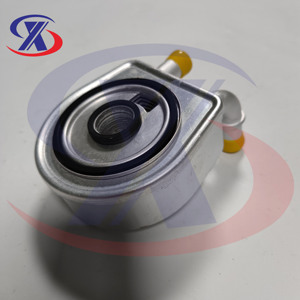 Refroidisseur d'huile moteur pour <span class=keywords><strong>Citroën</strong></span> C4 <span class=keywords><strong>C5</strong></span> Peugeot 407 406 8200552719 - Product Image 1
