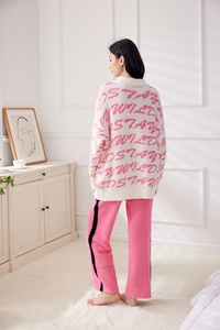 Ensemble de pyjama en molleton tricoté rose corail décontracté pour femmes, nouvelle arrivée 2026, personnalisé, doux, chaud, ample, <span class=keywords><strong>v</strong></span>êtements de détente pour l'hiver - Product Image 5