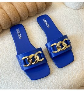 Di alta qualità di lusso da donna PVC EVA a fondo piatto estate pantofole morbido singolo cinturino sandali <span class=keywords><strong>con</strong></span> <span class=keywords><strong>catena</strong></span> di metallo decorazione all'ingrosso - Product Image 1