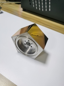 Tùy Chỉnh Độ Chính Xác Cao Và Phản Xạ Lớp Phủ Vàng 4 Mặt Nhôm Đa Giác Gương Cho Máy Quét Lidar - Product Image 6