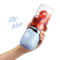 Op Maat Gemaakte Handige Kleine Oplaadbare Reis Huishoudelijke Usb Elektrische Mixer Mini Blender Machine Juicer Draagbare