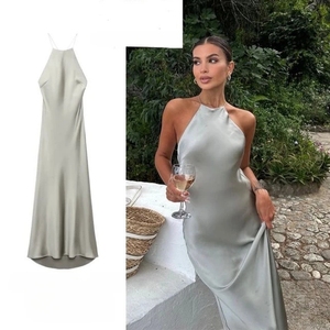RedPeony <span class=keywords><strong>Chic</strong></span> Sexy elegante <span class=keywords><strong>Vintage</strong></span> vestido de noche de mujer satén sólido cuello Halter espalda descubierta vestidos largos 2025 mujer vestido de verano - Product Image 3