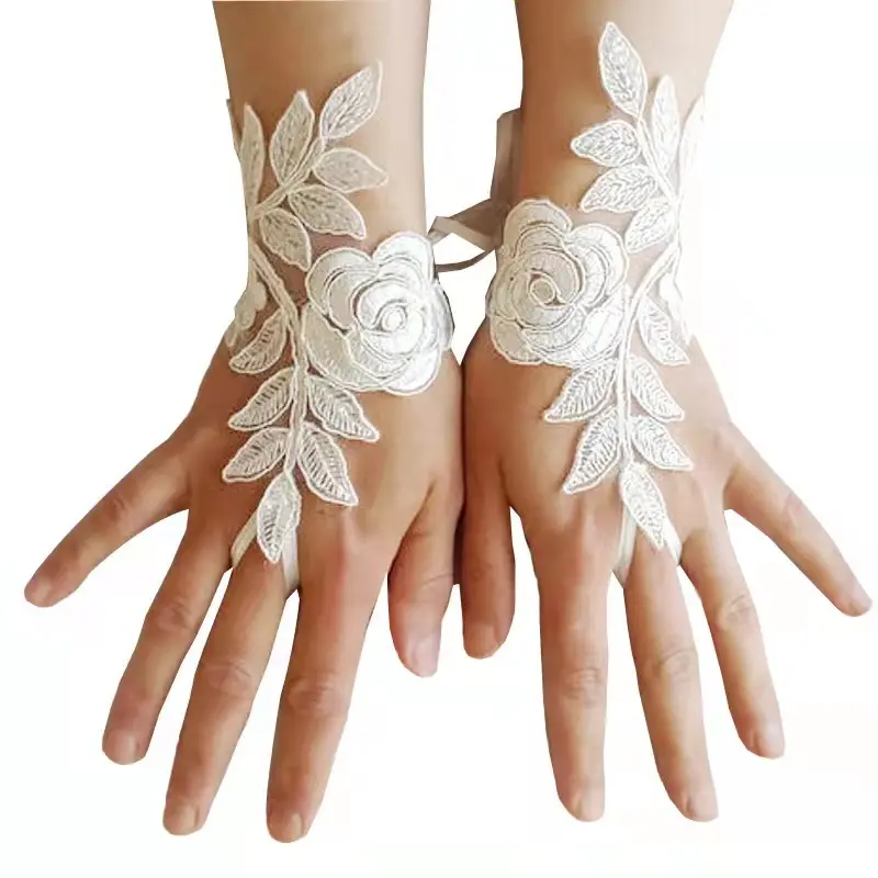 Gants courts en dentelle noire et blanche, de qualité supérieure, bon marché, pour accessoires de mariage, Offre Spéciale