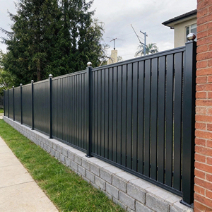 Paneles de Cerca de Privacidad para Jardín de Aluminio, Sistema Modular con Fijaciones Ocultas, Fácil Instalación - Product Image 1