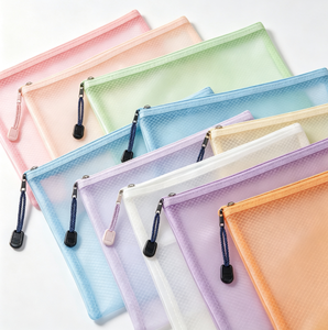 Sac à fermeture éclair en PVC maillé A4 multifonctionnel, imperméable, avec logo personnalisé, pour le bureau, l'école, les fournitures scolaires - Product Image 4