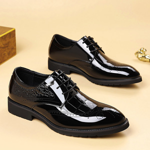 Zapatos Oxford de charol para hombre con punta en pico, con cordones, transpirables, para boda, para todas las estaciones, color negro - Product Image 2